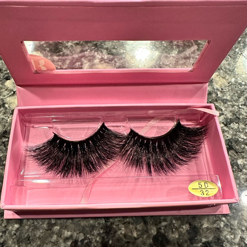 5D lashes (style 32)